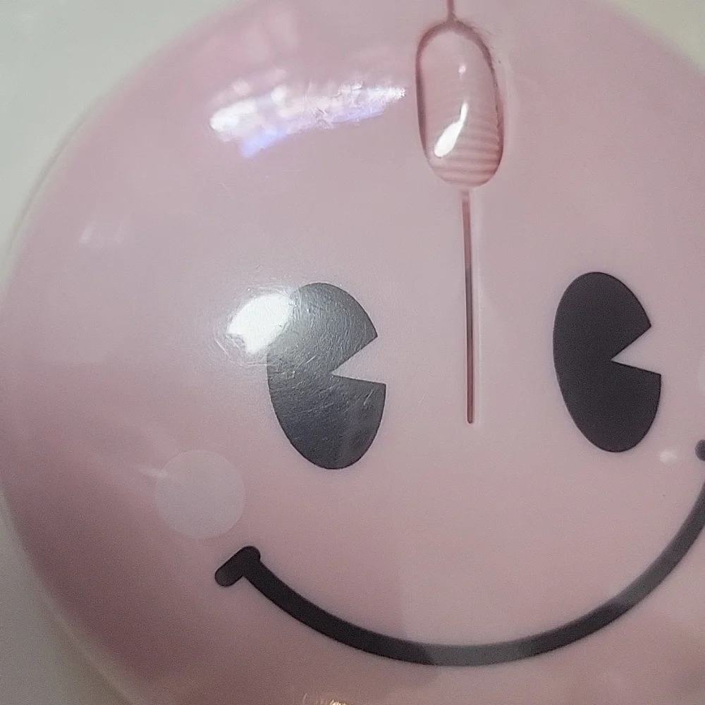Target Bulleye' Playground Smiley Face Wireless Mouse USB- A Wireless Receiver